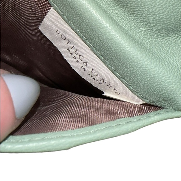 SOLD Bottega Veneta Intrecciato Compact Wallet - Rare Color! - Picture 8 of 9